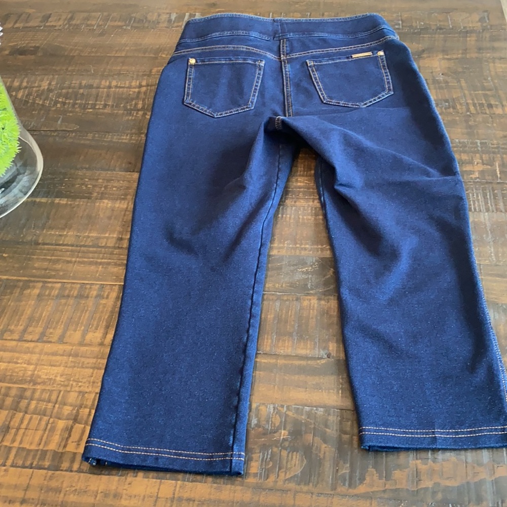 🔥Never worn! Closet Clear Out! Nygard Jean Capri - Picture 6 of 7
